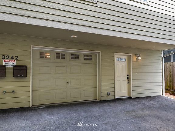 3rd image of 3242 S Edmunds St Unit B