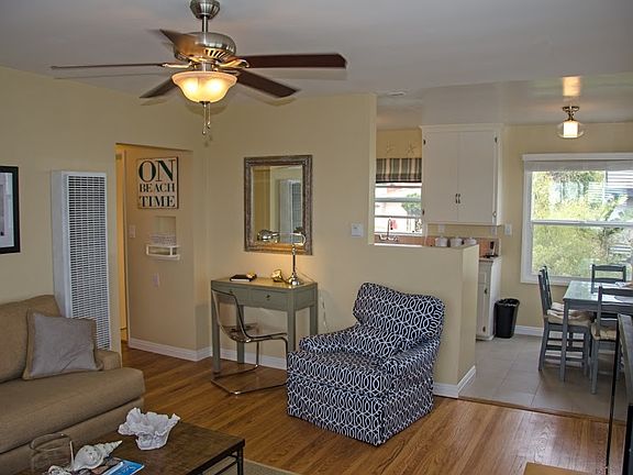 Living/Dining Area