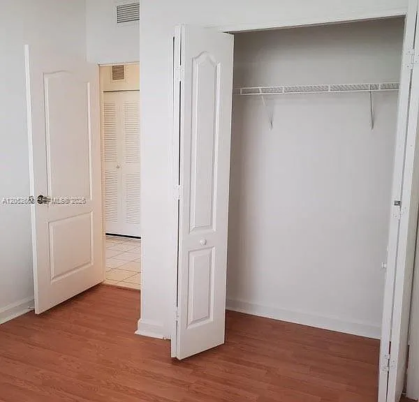 2925 SE 16th Ave #102 — Photo 11