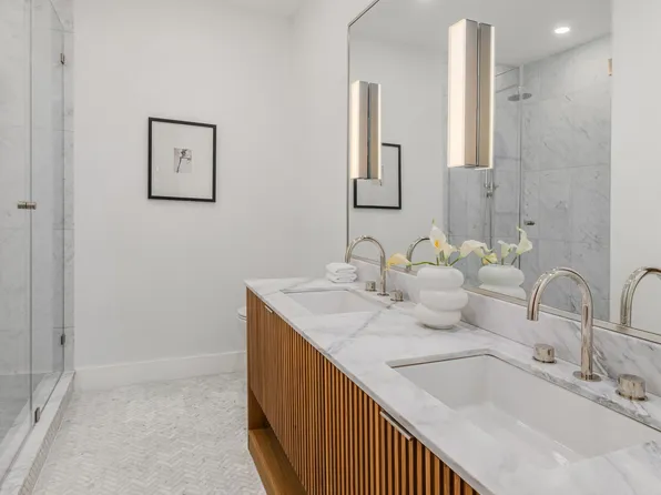 22 Saint John's Place image 8 of 13