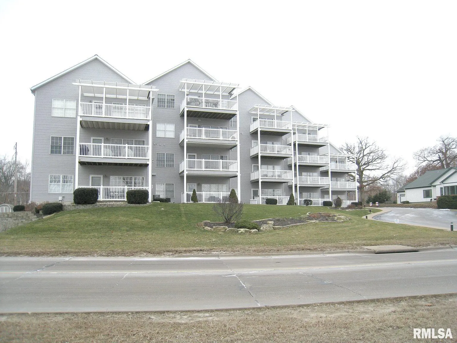 Butterworth Condominiums Moline Il Zillow