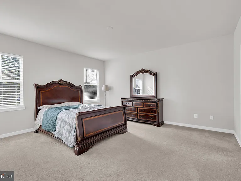 131 Thornton Way — Photo 19
