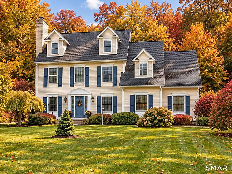 1st image of 9 Candlewood Lane