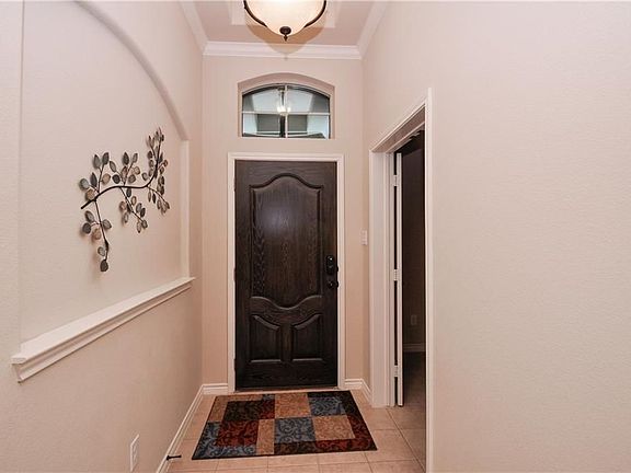 2nd image of 517 Cypress Hill Dr