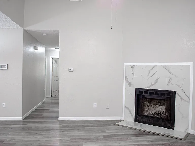 2306 Fuzz Fairway — Photo 8