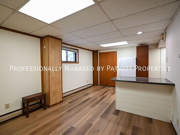 3rd image of 616 W Washington St #10