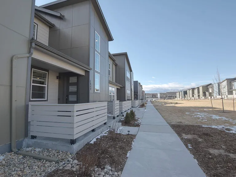 1842 Rose Quartz Hts — Photo 2