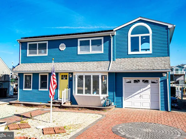 34 Frank Dr, Manahawkin, NJ 08050