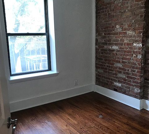 4th image of 326 E 66th St #B2