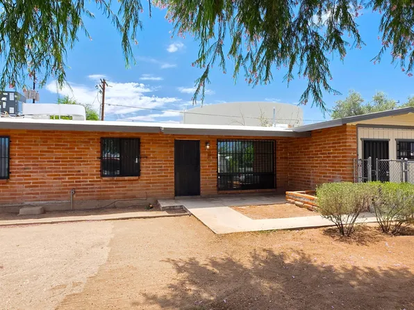 901 W Schafer Dr, Tucson, AZ 85705