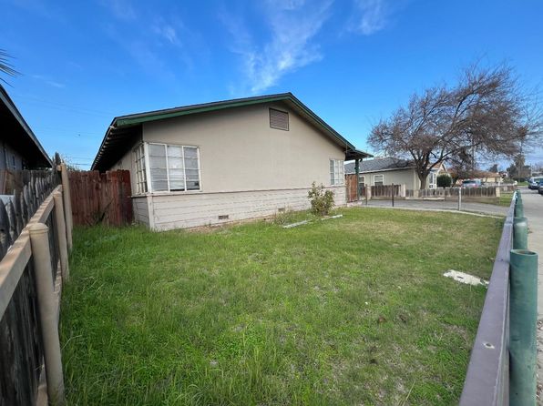 fresno-california-82857755 picture