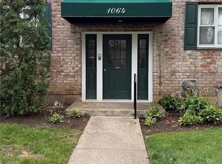 1064 Hunter Ave APT 4, Valley Stream, NY 11580