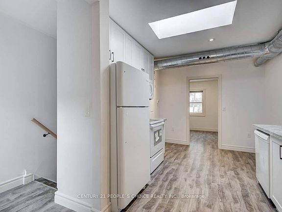 2nd image of 1514 Queen St W #2
