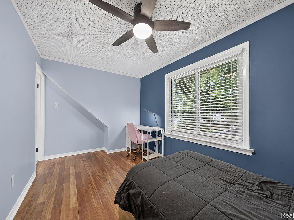 431 N Edgeworth Ave, photo 23