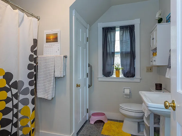 4 Free St #1 — Photo 8