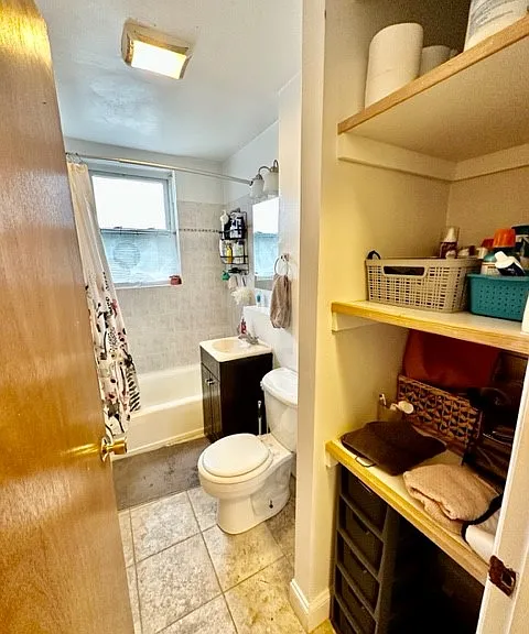 214 Hanover St #1 — Photo 9