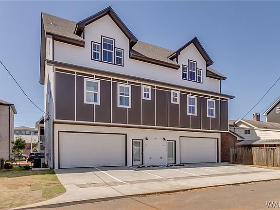 4th image of 1004-10 Elmwood Dr
