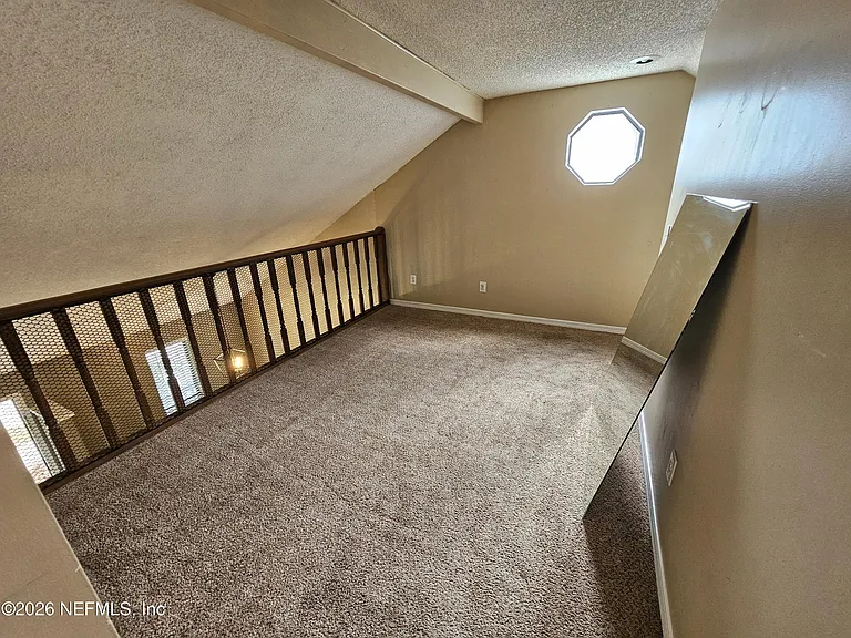 8176 Kilwinning Ln — Photo 13