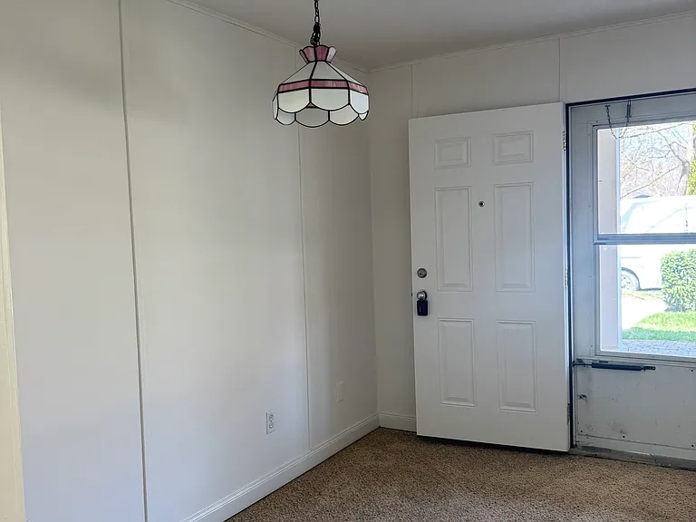 985 Northwood St #1 — Photo 6