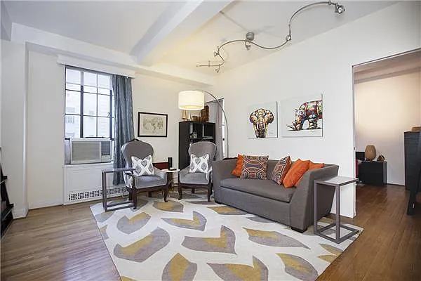 Rented by Evans Real Estate | media 22