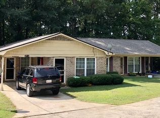 12 Fountain Sq NW #A & B, Rome, GA 30165