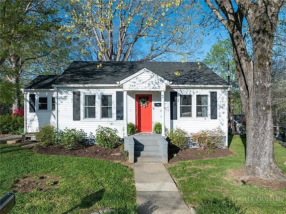 2nd image of 713 Prospect Street