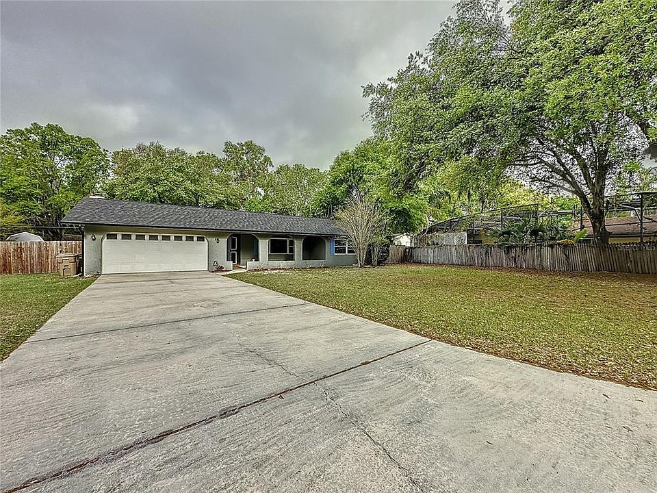 1st image of 876 Lobster Ct