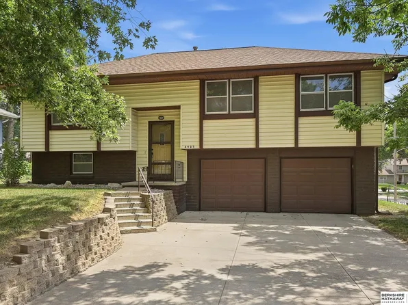 4905 Terrace Dr, Omaha, NE 68134