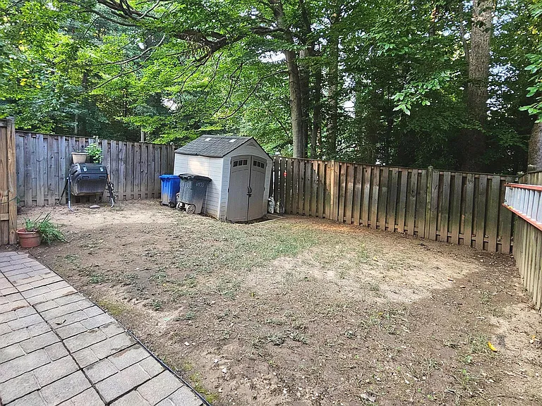 6430 Shannon Station Ct — Photo 36