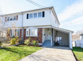 116 Bradley Ave, Staten Island, NY 10314