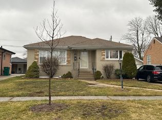 2118 Bristol Ave, Westchester, IL 60154