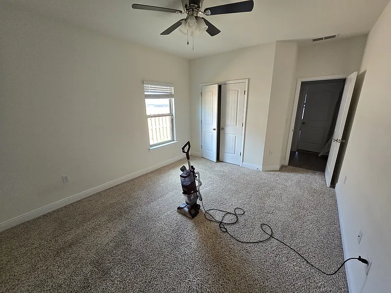 415 Chickadee St — Photo 2