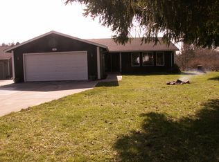 142 Steelhead Dr, Silver Creek, WA 98585