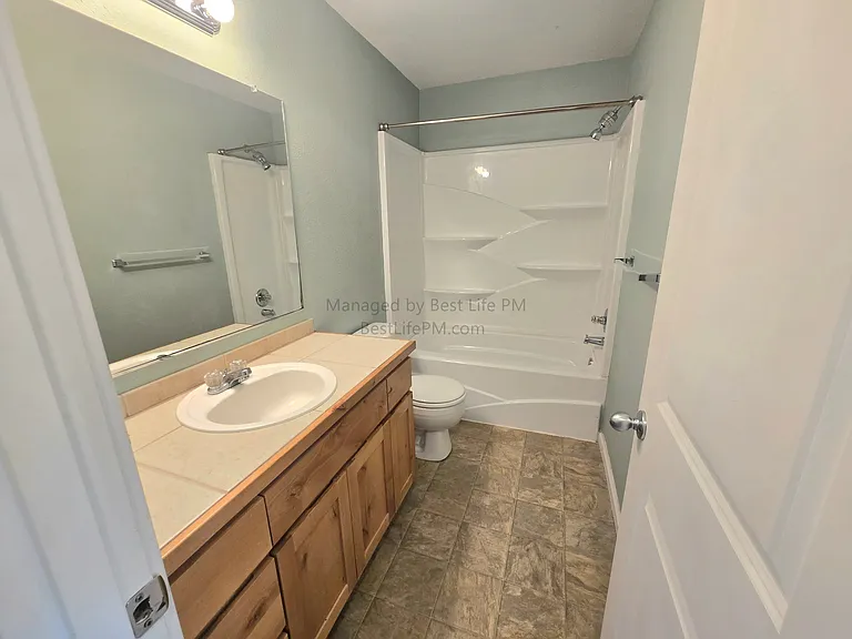 17923 Niks Dr — Photo 18