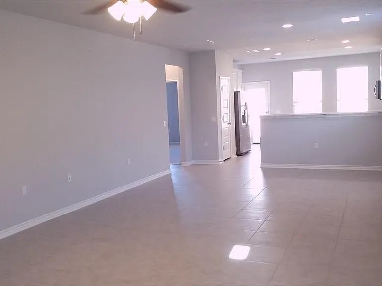 1320 Ambler Dr — Photo 5