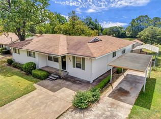 203 Arnold St, Ennis, TX 75119