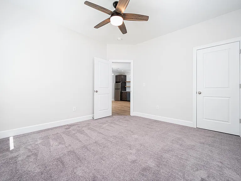 775-777 McAllister Ave #775-777 — Photo 8