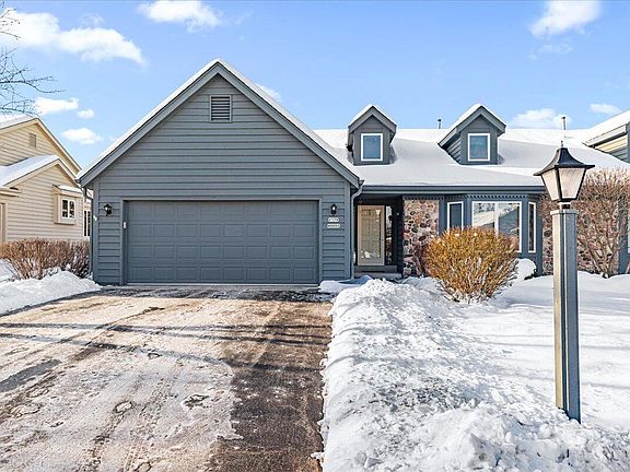 2nd image of W179N9885 Riversbend CIRCLE EAST East