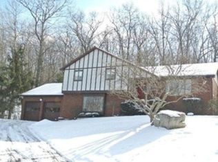 1733 Utah Rd, Altoona, PA 16602