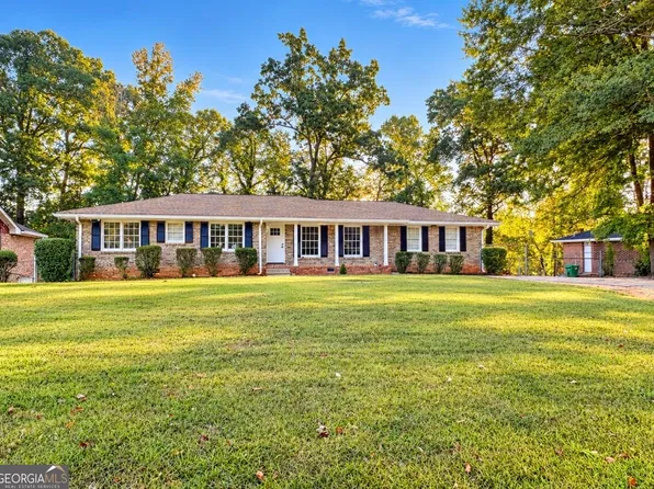 3098 Robindale Rd, Decatur, GA 30034
