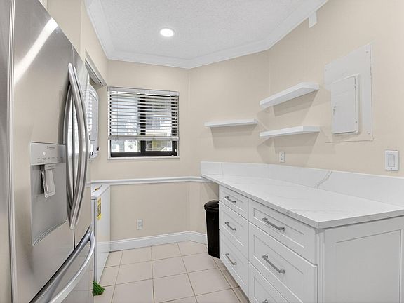 5th image of 159 NW 70th Street #403
