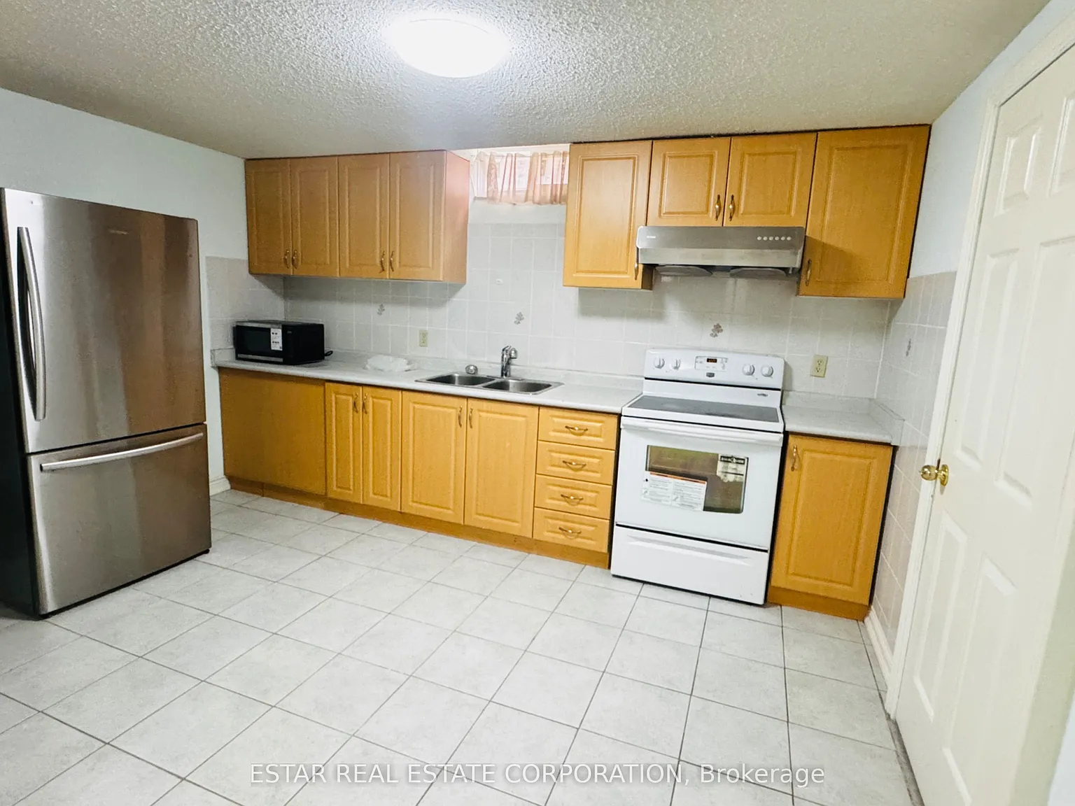 2 bed, $1,650 — Photo 4