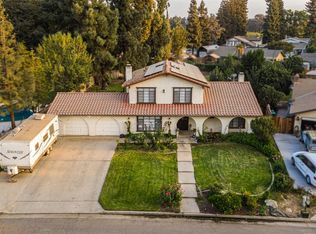 15127 Oak Ranch Dr, Visalia, CA 93292