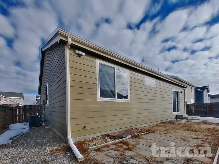 565 Winebrook Way — Photo 23