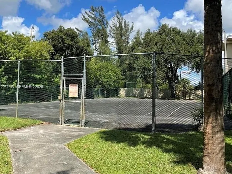2550 SW 18th Ter #1807 — Photo 20
