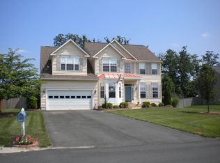 13279 Query Ln, Woodbridge, VA 22193