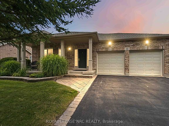 4th image of 42 Loretta Dr