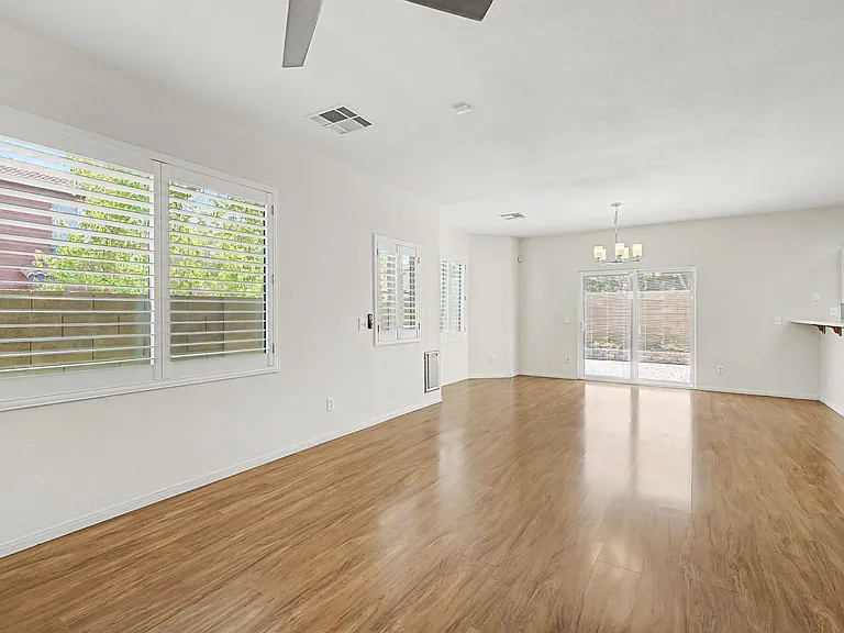 3669 Sanucci Ct — Photo 7