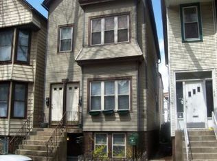 1440 W Fletcher St APT 1F, Chicago, IL 60657