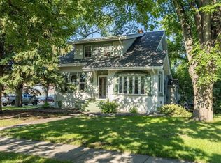 621 10th St S, Fargo, ND 58103